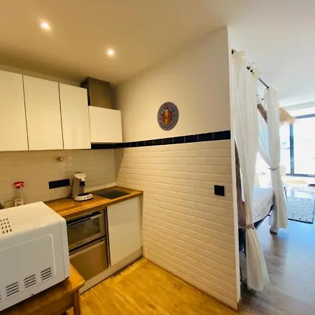 Marina Bella 아파트 *